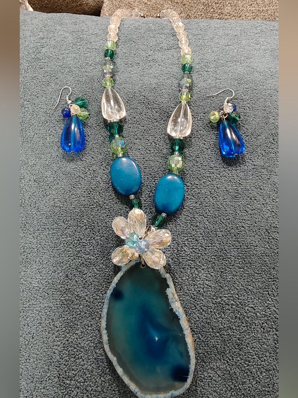 Blue Agate Slice Pendant Necklace with Crystal Flower Accent - Women Jewelry